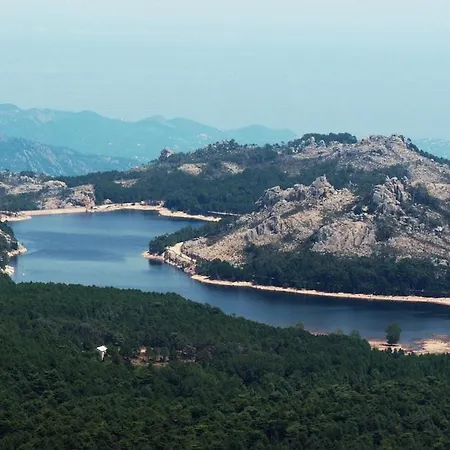 Lejlighed Climatise Avec Piscine Et Sublime Vue Porto-Vecchio (Corsica)